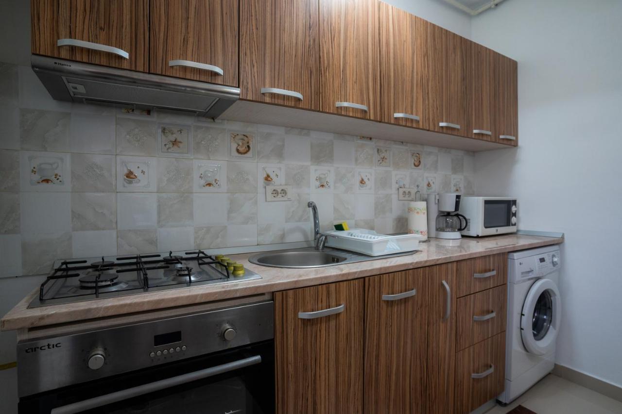 Miraj Seaview Apartments ママイア エクステリア 写真